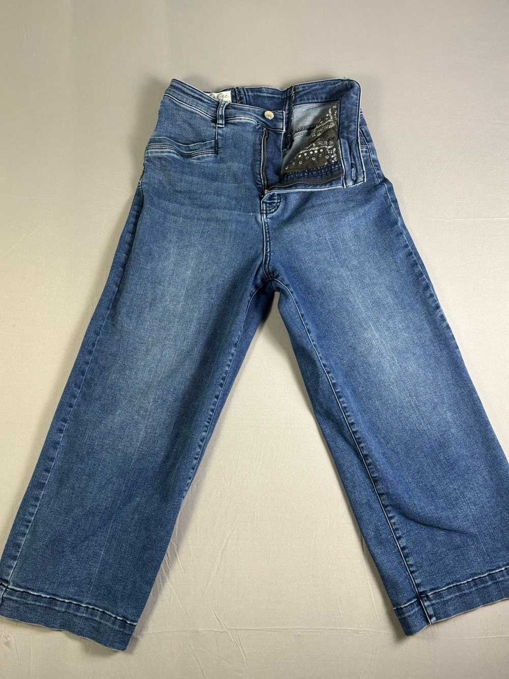We The Free Free People Cropped Wide Leg Jeans Size 29